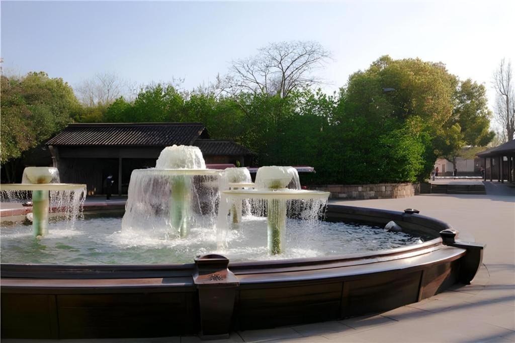 Dockside Boutique Hotel Wuzhen Экстерьер фото