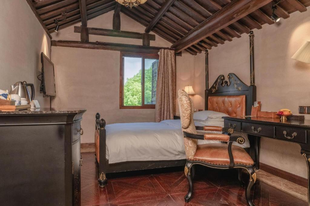Dockside Boutique Hotel Wuzhen Экстерьер фото