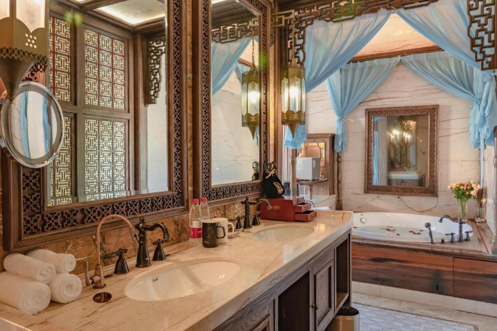 Dockside Boutique Hotel Wuzhen Экстерьер фото