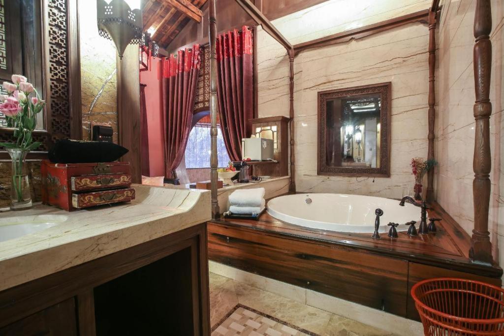 Dockside Boutique Hotel Wuzhen Экстерьер фото