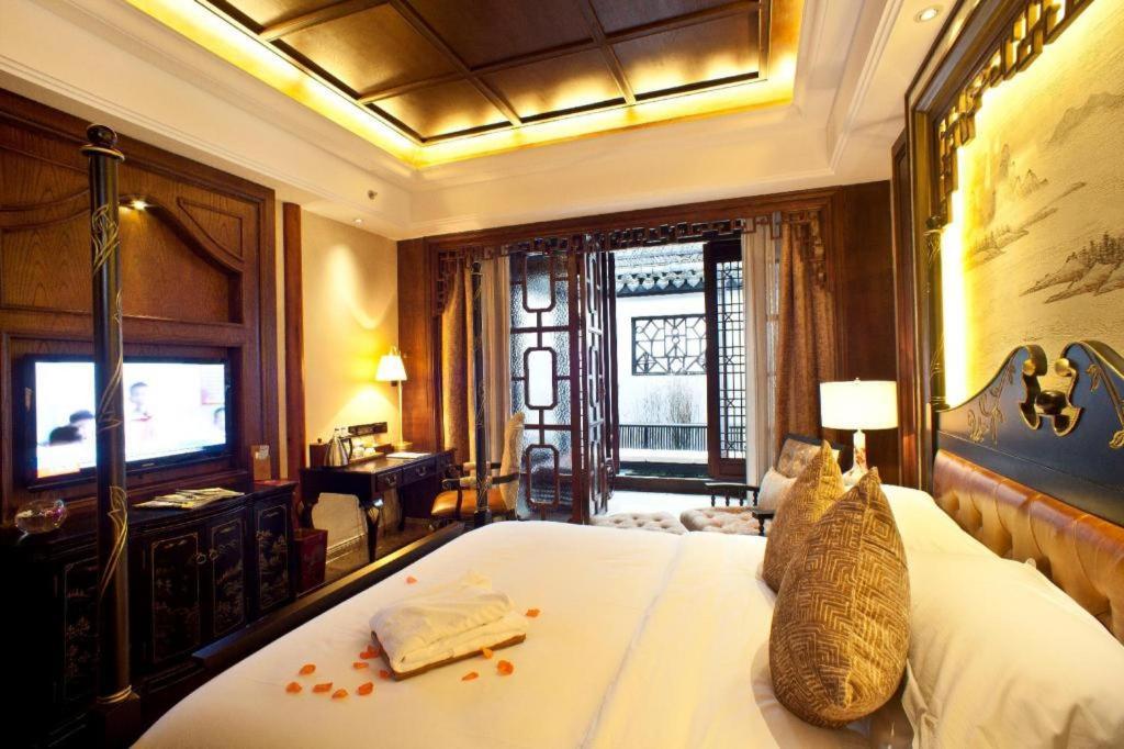 Dockside Boutique Hotel Wuzhen Экстерьер фото