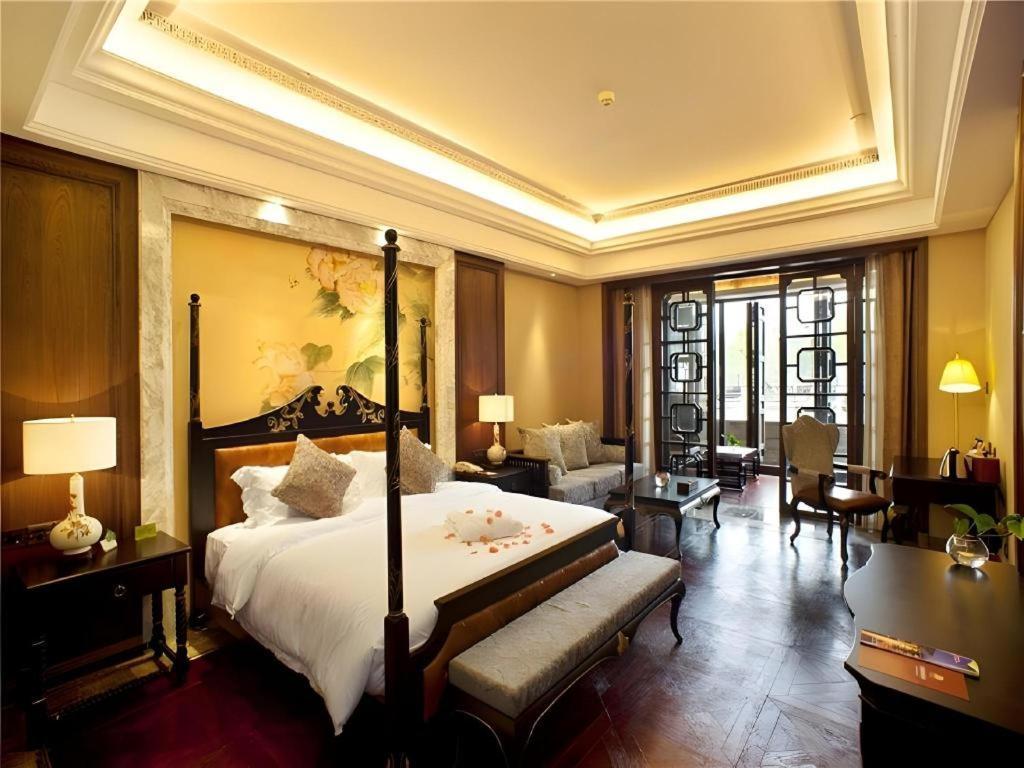 Dockside Boutique Hotel Wuzhen Экстерьер фото
